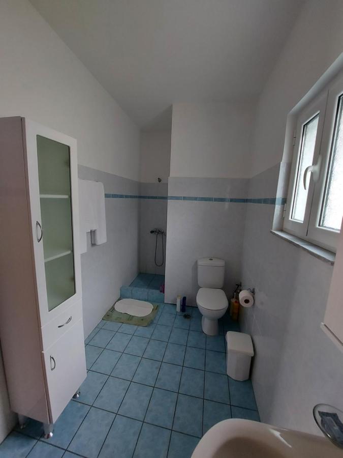 Matina Apartments Tyros Eksteriør billede